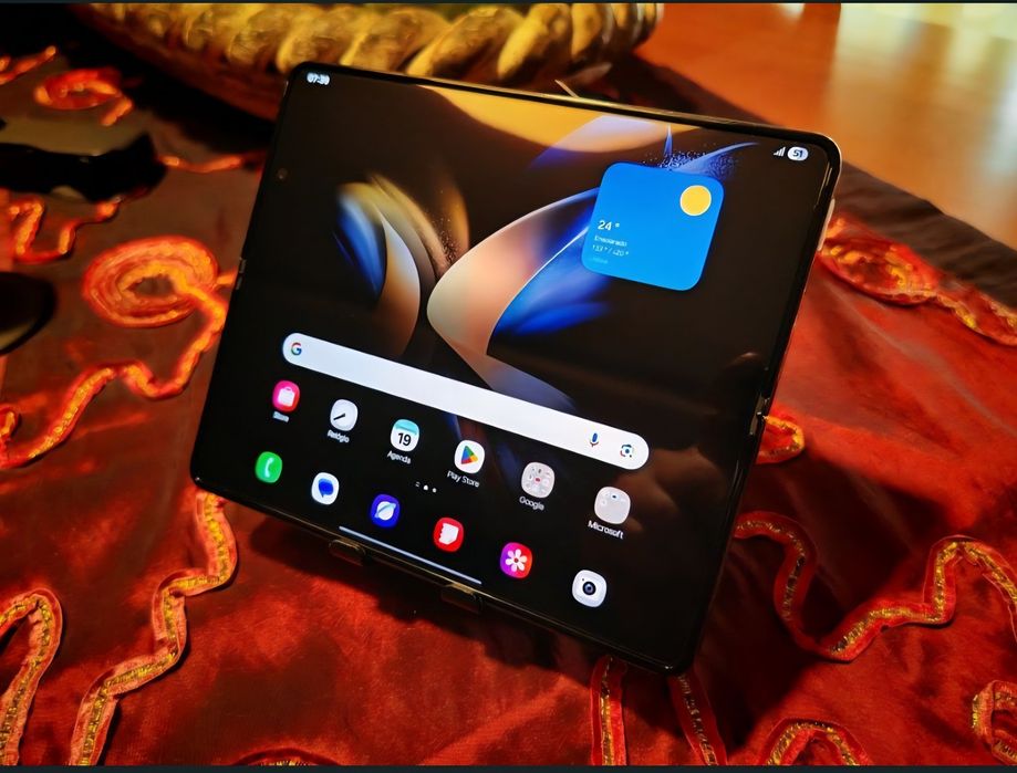 Samsung galaxy Fold 4 - garantia Dez 2026