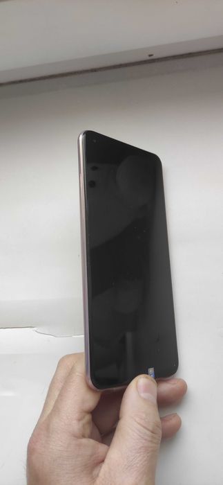 mi 11 lite  8|128 gb у идеальному стани не включаэться