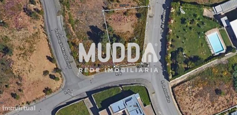 Terreno de 759 m2 para Construção