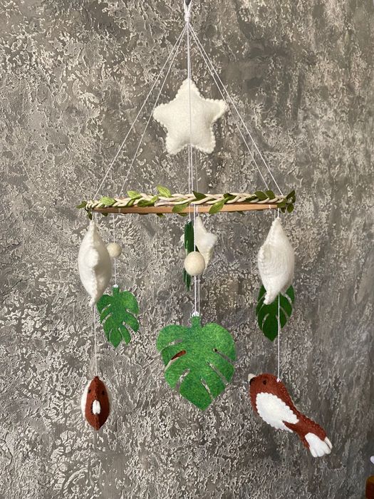 Мобіль дитячий на ліжечко