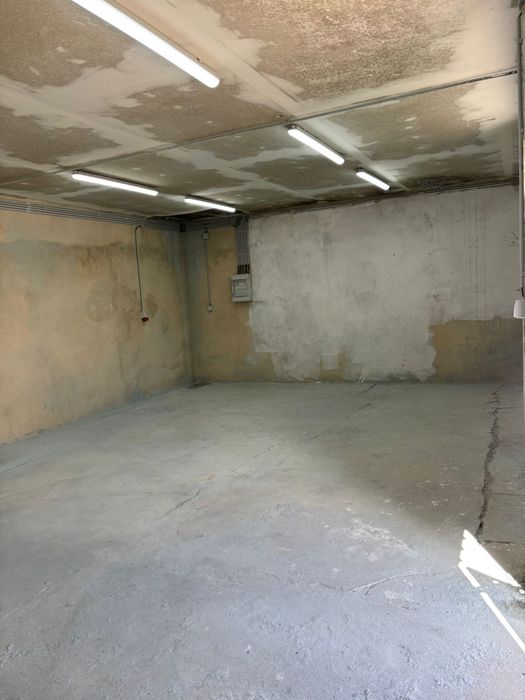 Armazém e Terreno 670m2