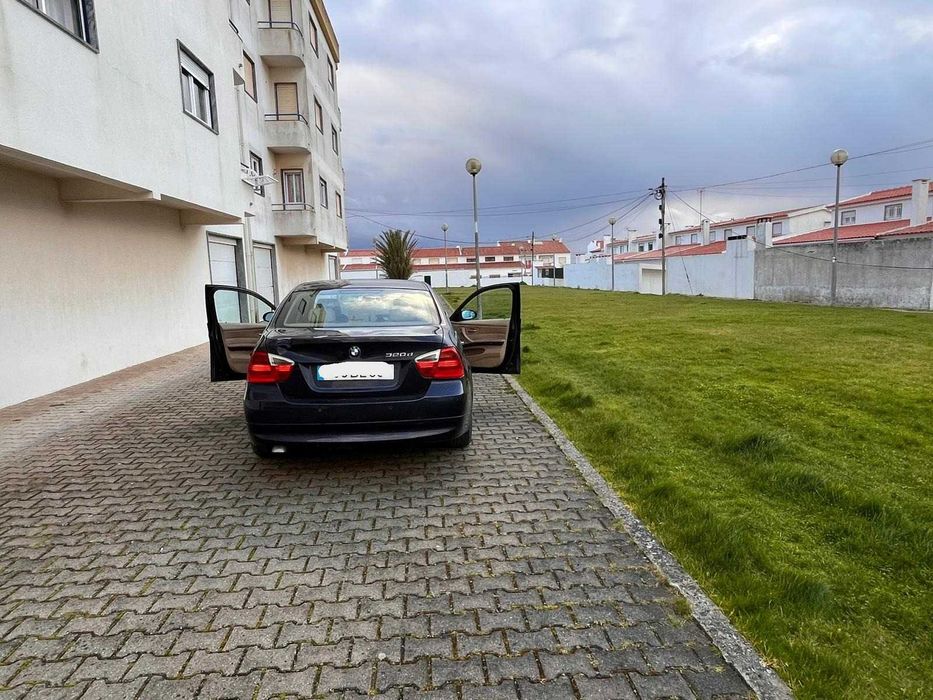 Bmw 320 bancos em pele