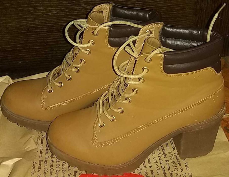 теплая  дубленка женская мех внутри кофта парка