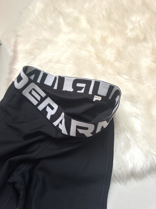 Чорні лосіни Under Armour розмір XS