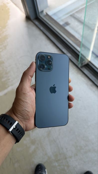 Vendo iPhone 12 Pro Max 128GB Impecável