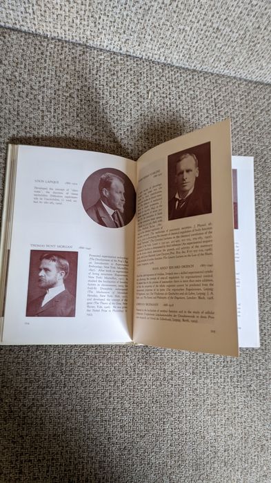 Редкое издание "Some Founders of Physiology" Chauncey D.Leake