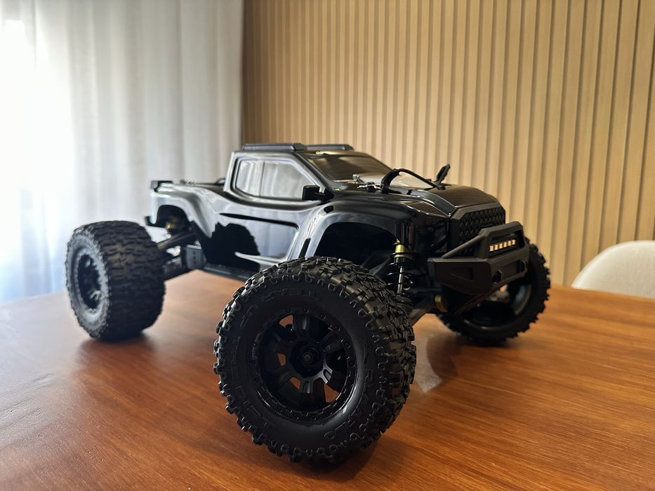 Carro RC Rlaarlo Omni-Terminator Carbon Fiber – RZ001B-C