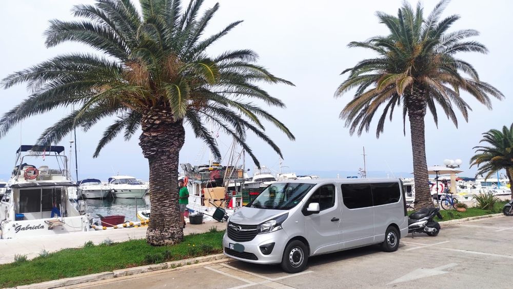 Wypożyczę busa 9 osób, wynajem / wypożyczalnia / WAKACJE Chorwacja