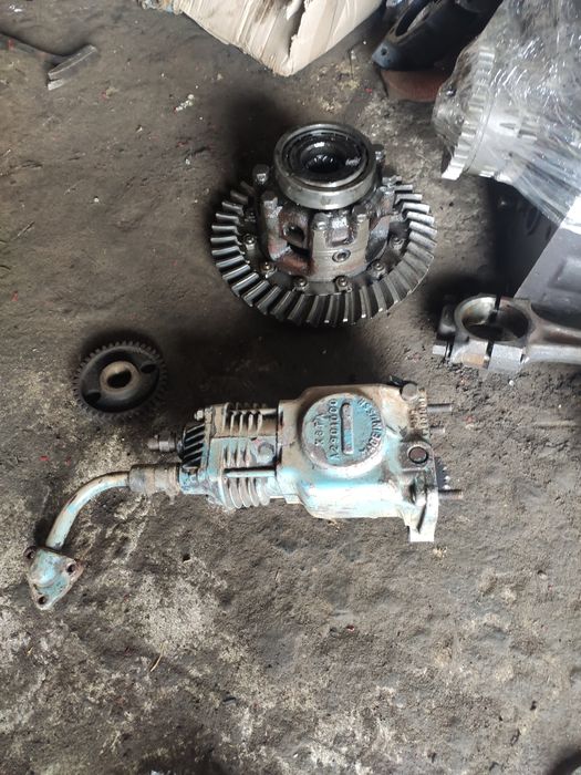 Диски мтз 80 50  стакани циліндричка полуося все по мтз диференціали..