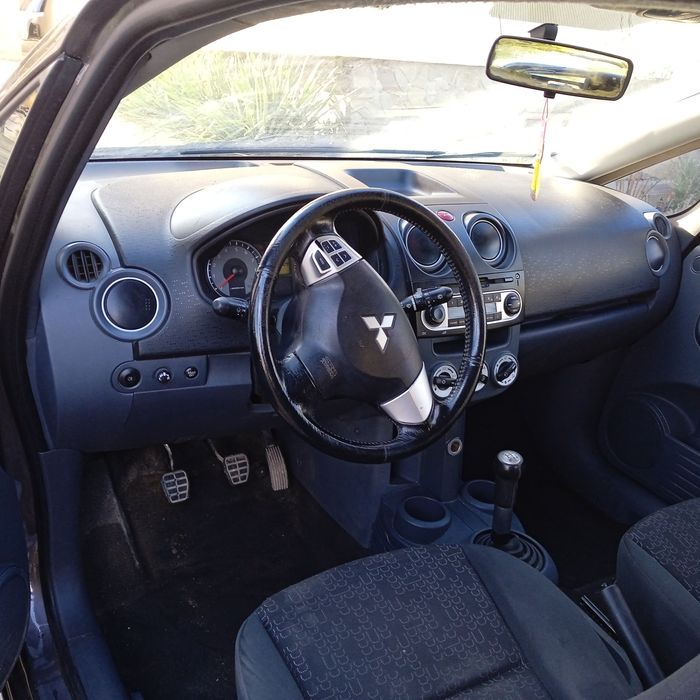 Продам mitsubishi colt
