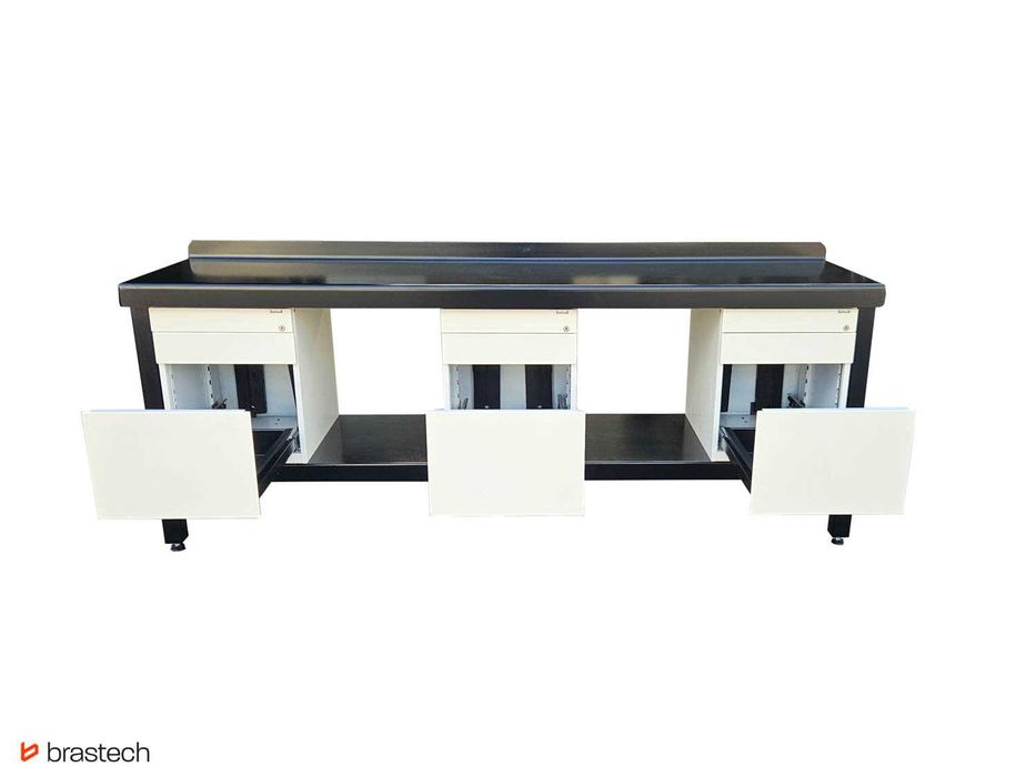 Stół warsztatowy 90 x 232 x 61,5 cm Blat stalowy 5 mm, waga 265 kg