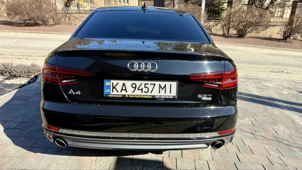 Audi A4 Sline 2017р