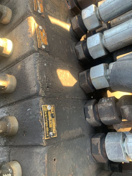 ЗІЛ (Зил) 131 з маніпулятором 7метрів