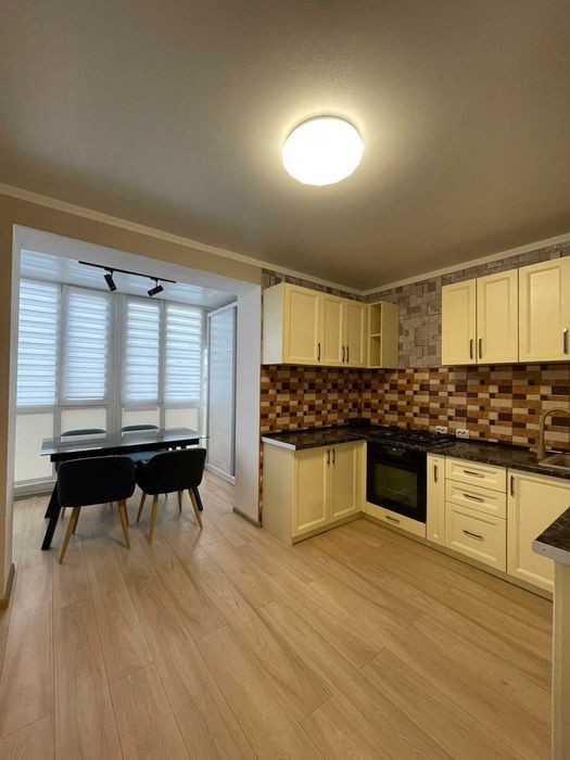 Продаж 1-кімнатної квартири на тихому районі