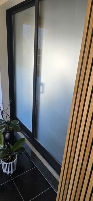 Porta de correr alumínio