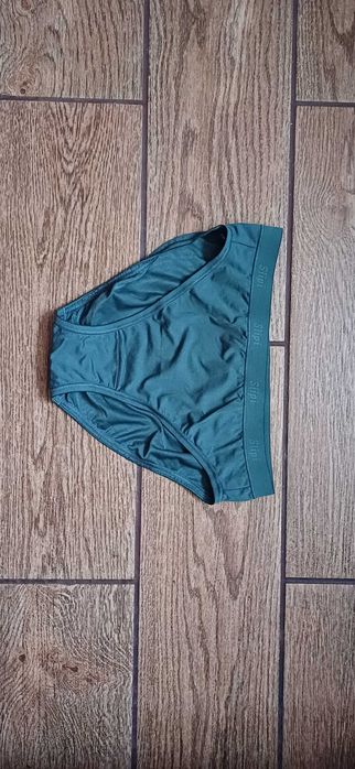Nowe zielone majtki Triumph Slipi Micro Tai r. 40