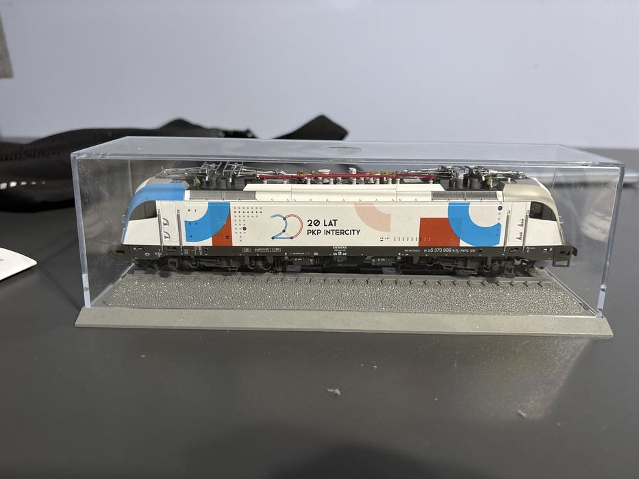 Lokomotywa EU44-006 20 lat pkp intercity