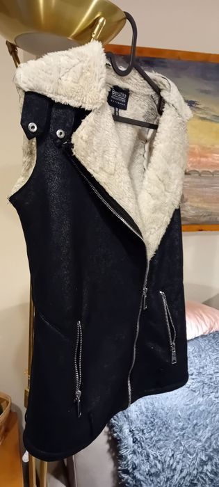 Kamizelka damska  Bershka collection sztuczna skóra