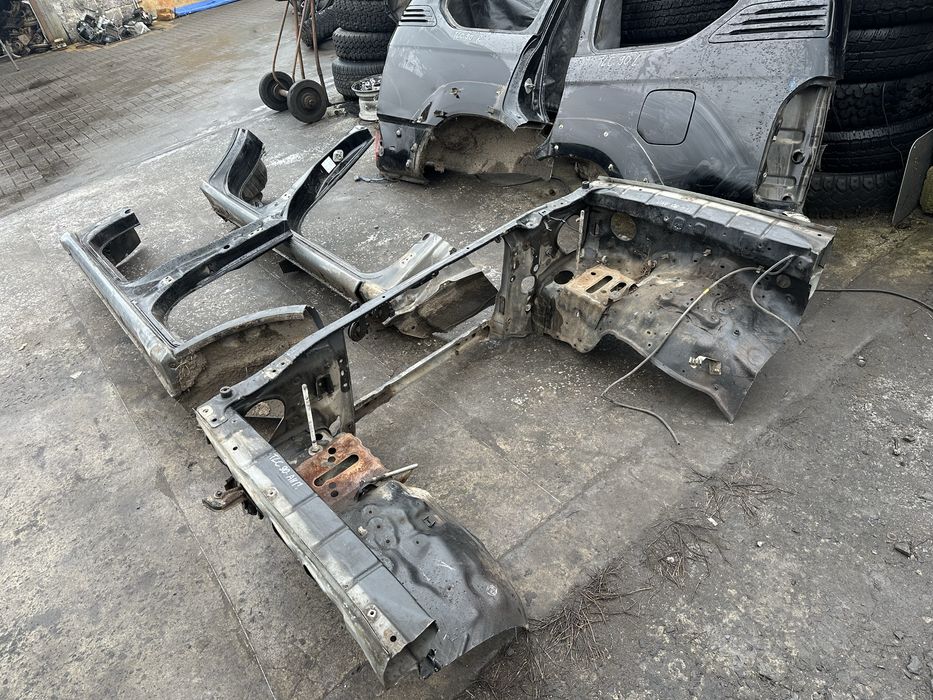 Четверті Toyota Land Cruiser Prado 90