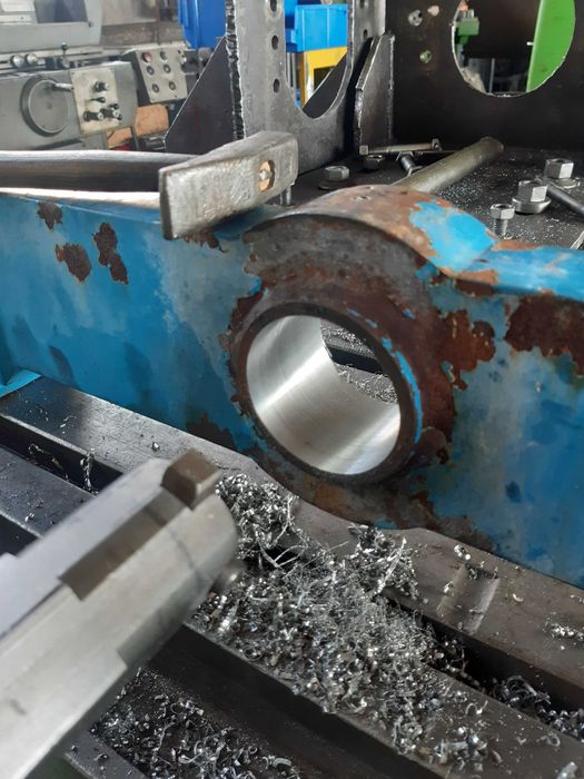Regeneracja , Naprawa Siłowników Hydraulicznych , Usługi Wytaczarką