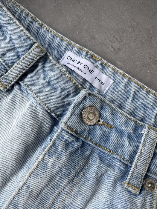 Джинсова спідниця міді