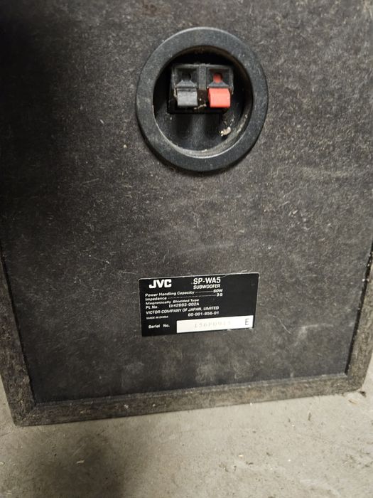 Sprzedam subwoofer jvc dużej mocy 60w