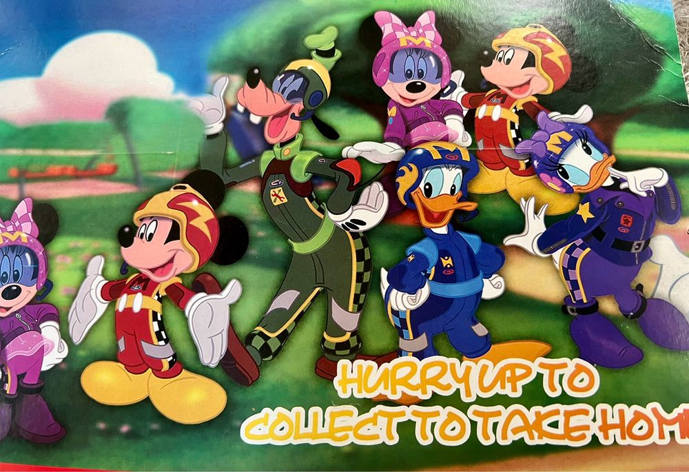 Pack bonecos Minnie e Mickey Mouse NOVO