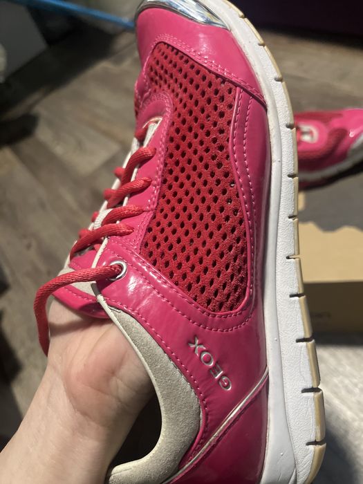 Кросівки розмір 36