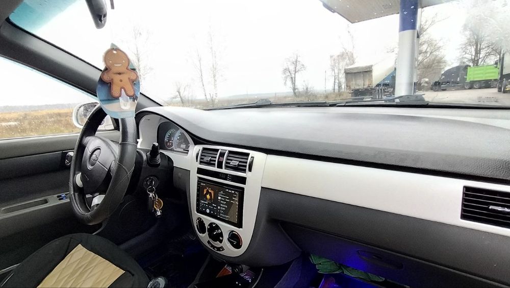 Продаж Шевроле лачетти