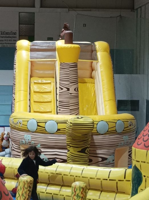 Aluguel insufláveis