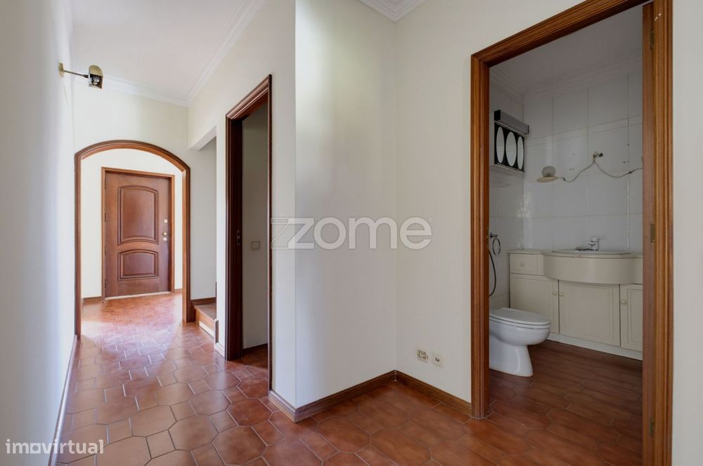 Moradia T4 / T5 com Garagem | Quinta das Rosas, Vilar do Paraíso