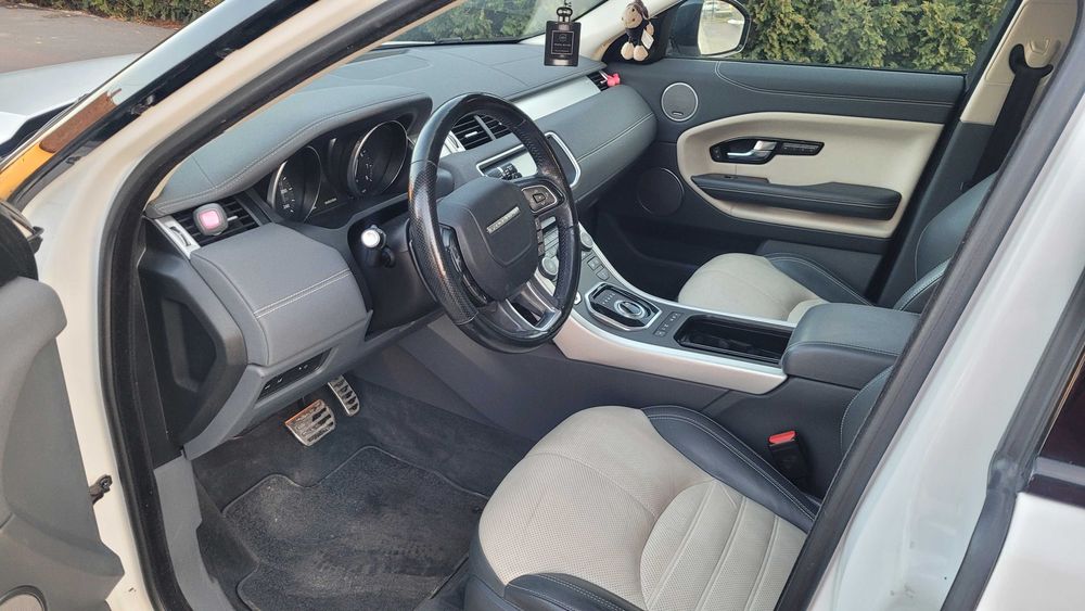 Range Rover Evoque 2.0 benzyna 240 4x4 najbogatsza wersja 1-właściciel