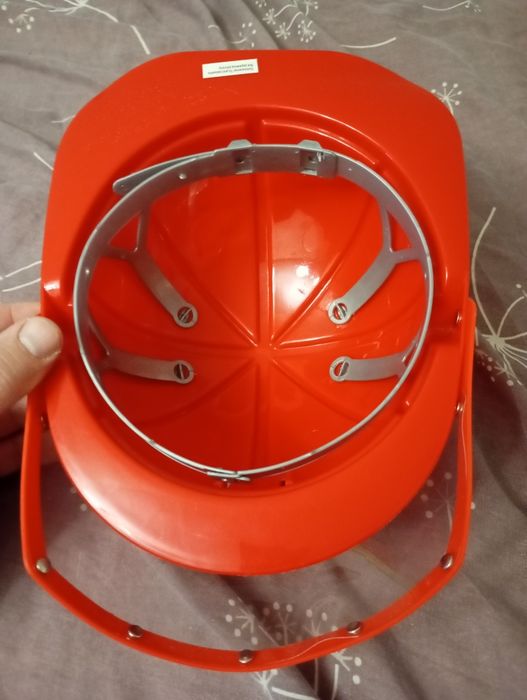 Kask strazaka na bal przebierańców