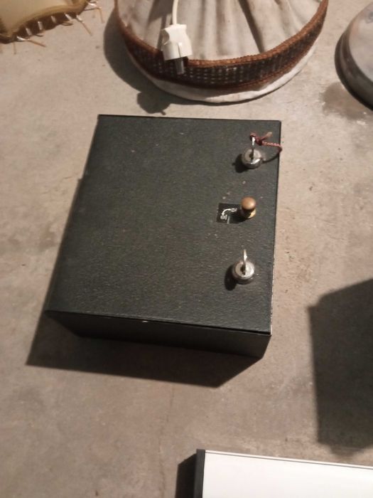 Sejf do przyczepy kempingowej