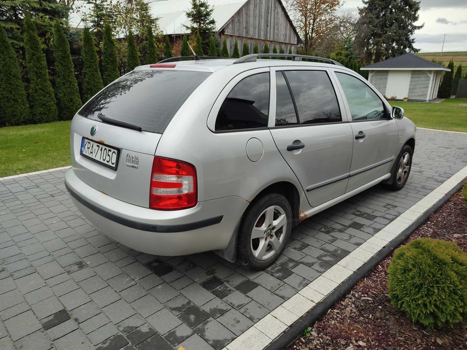 Skoda Fabia 1.4 16V 75KM Sport Line