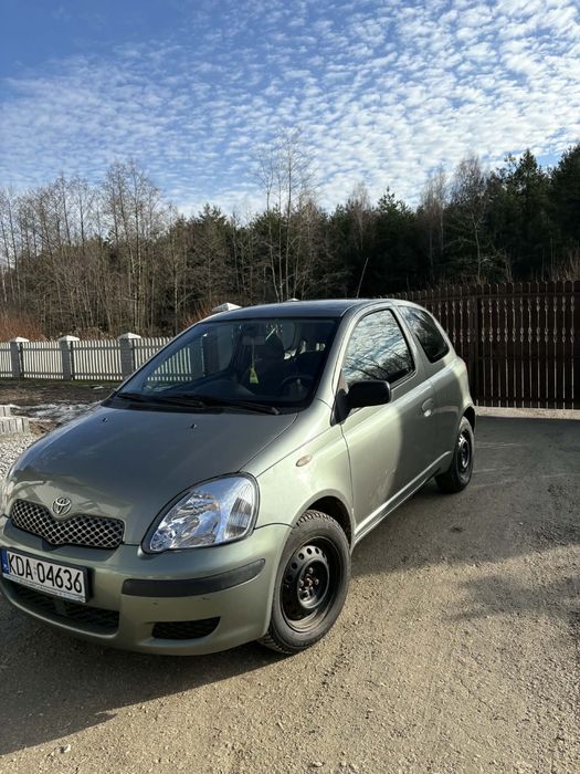 Toyota yaris 1.0 benzyna +gaz