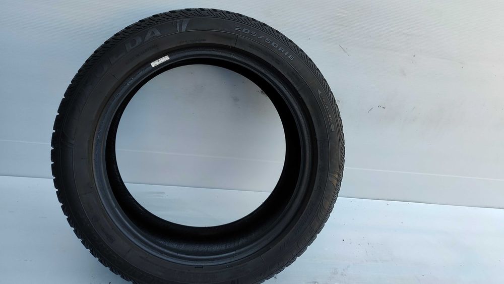 Opony Zimowe 205/50/16 Fulda 2szt 6,5mm
