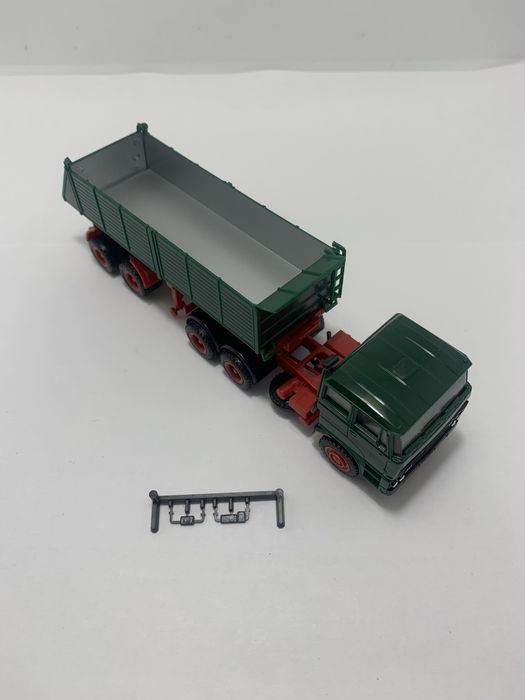 DAF 3300 da Herpa escala 1/87
