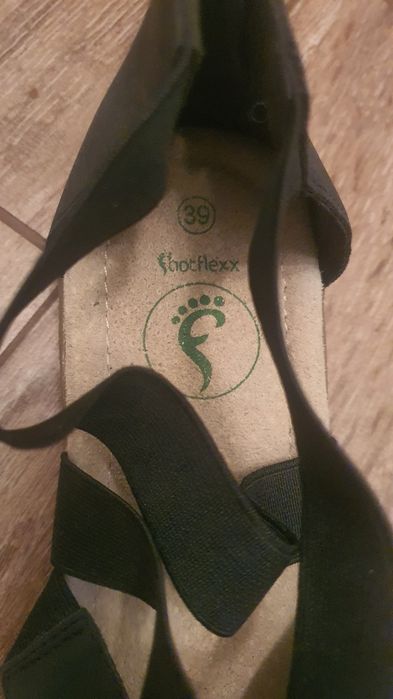 Nowe sandały FootFlexx
