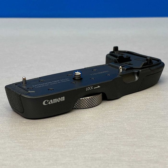Canon EG-E1 Extension Grip (Canon RP/R8)