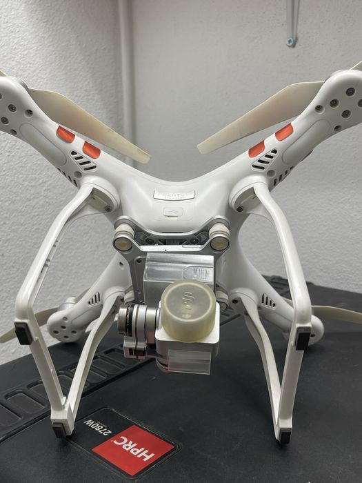 DJI Phantom 3 Standard STD Drone (4 available)64740298727938123