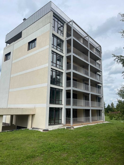 Продам Приміщення 1200 м.кв. + Офіс 200 м.кв. під Офіс/Клініка/IT