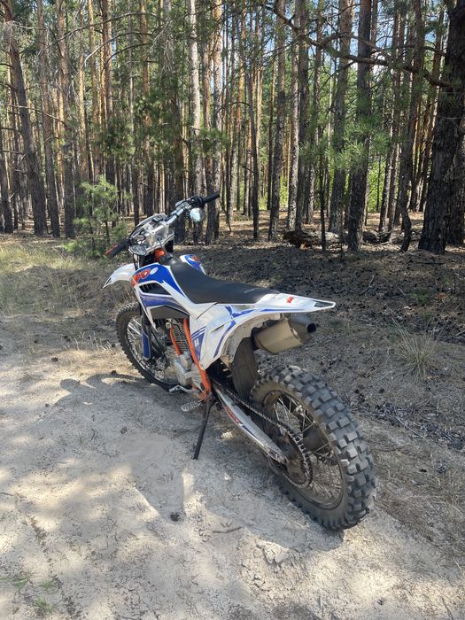 Продам мотоцикл Kayo k4