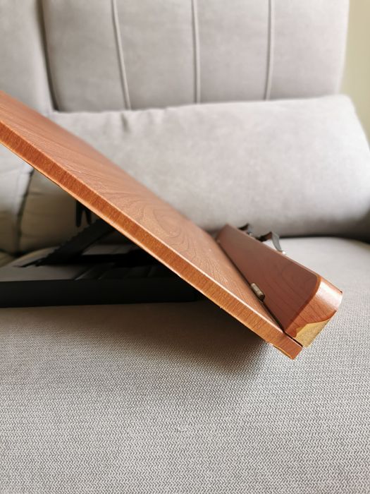 Wooden Bookshelf / Reading Stand64740798152449122