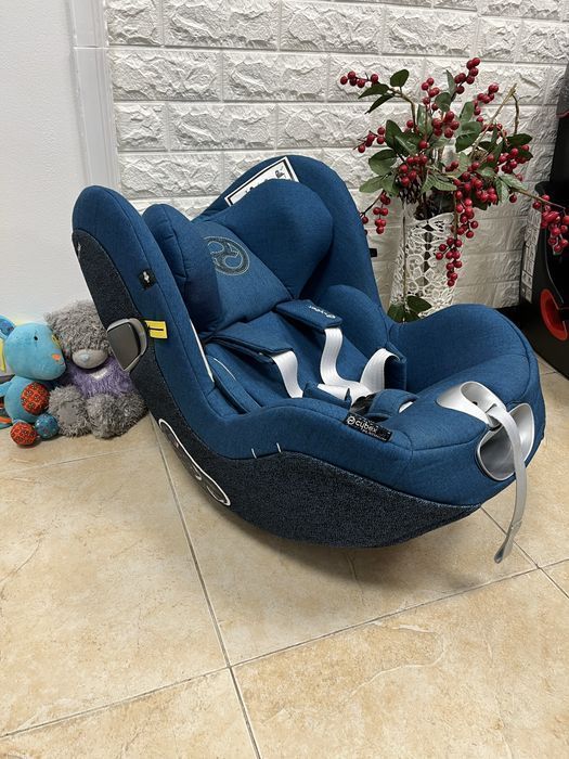 Автокрісло 360 Cybex Sirona Z Plus  Група 0/+1 (0-18 кг) сайбекс