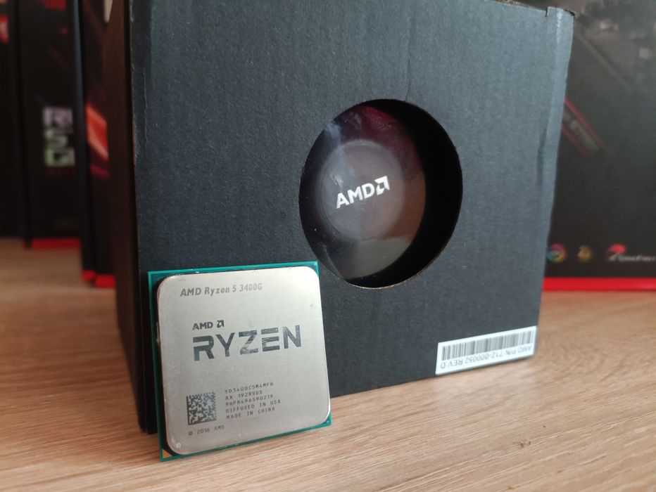 Ryzen 3400G/DDR4 32GB/1060 6GB/HDD(4+3)TB/M2 512GB