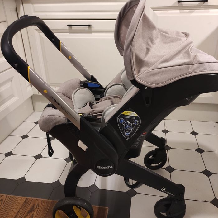 Wózek nosidełko doona+