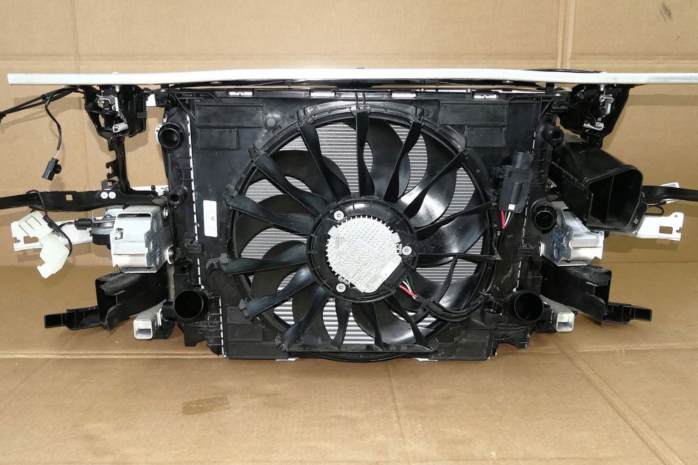 bmw g30/g31 lci 530d pas przedni chłodnice radar acc komplet