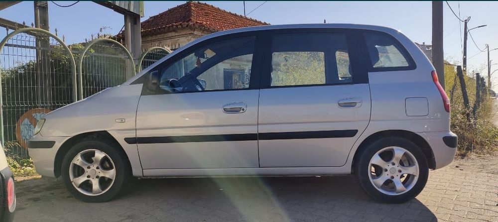 Hyundai Matrix diesel e Audi A4 1.900 tdi