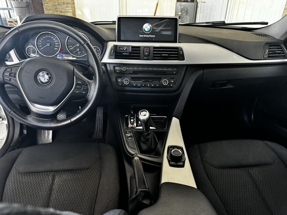 BMW 318d Sedan (F30) | Diesel | 143 cv